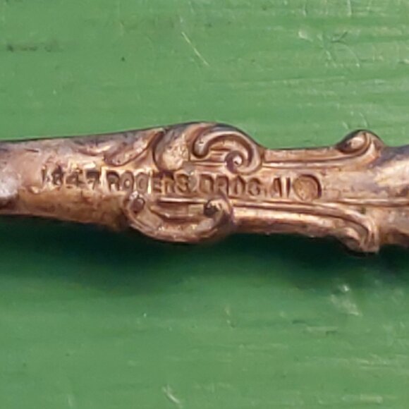 Vintage Silver Monogrammed serving fork - Picture 3 of 5